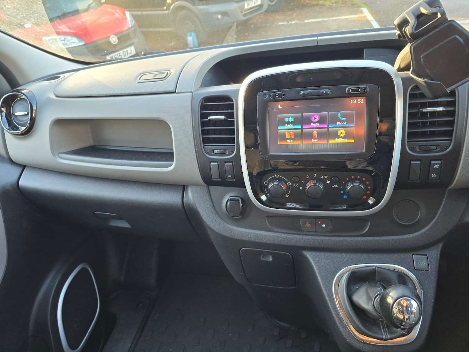 Used Renault Trafic 2018 for sale - 77998800: Photo 22