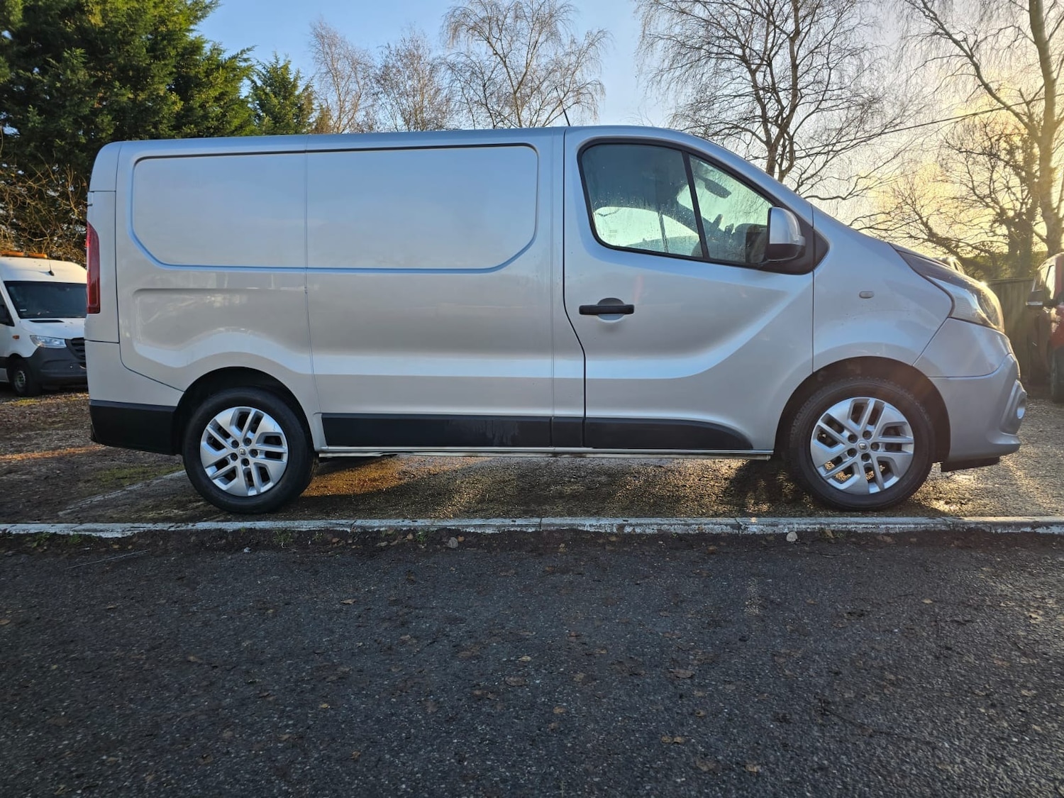 Used Renault Trafic 2018 for sale - 77998800: Photo 6