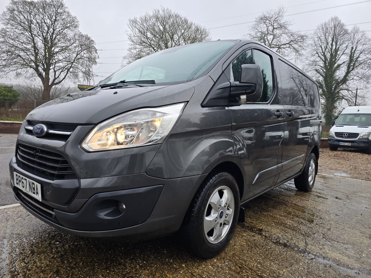Used Ford Transit Custom 2017 for sale - 77460368: Photo 2