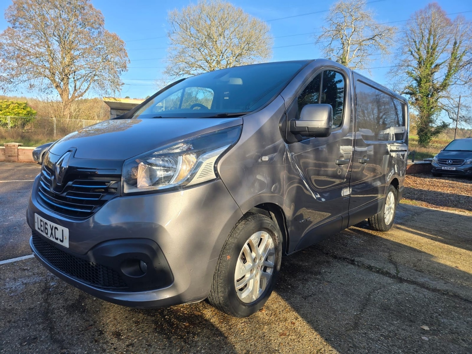 Used Renault Trafic 2016 for sale - 76696735: Photo 2