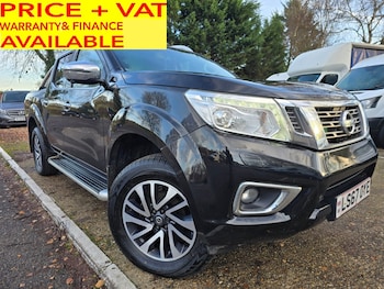 Used Nissan Navara 2017 for sale - 76796651: Photo