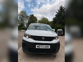 Used Peugeot Partner 2023 for sale - 79392982: Photo