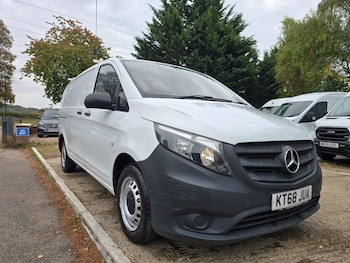 Used Mercedes-Benz Vito 2018 for sale - 76144375: Photo 3