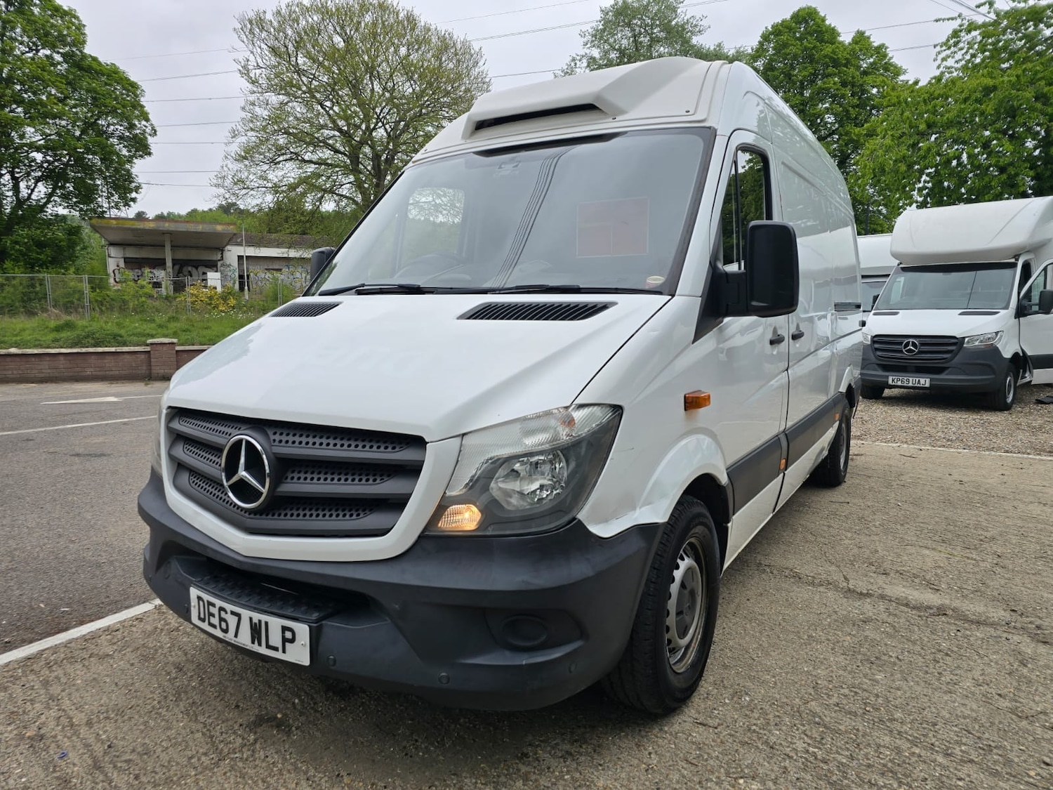 Used Mercedes-Benz Sprinter 2017 for sale - 77890205: Photo 2