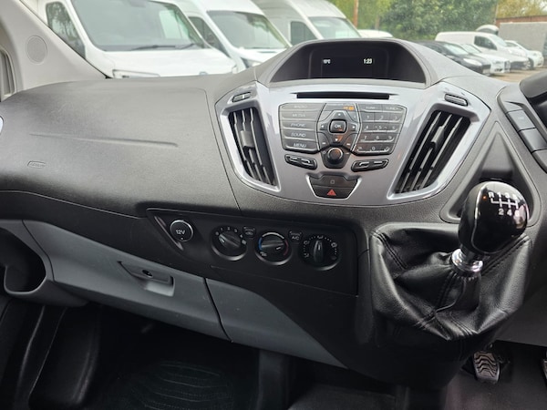 Used Ford Transit Custom 2018 for sale - 76244611: Photo 19