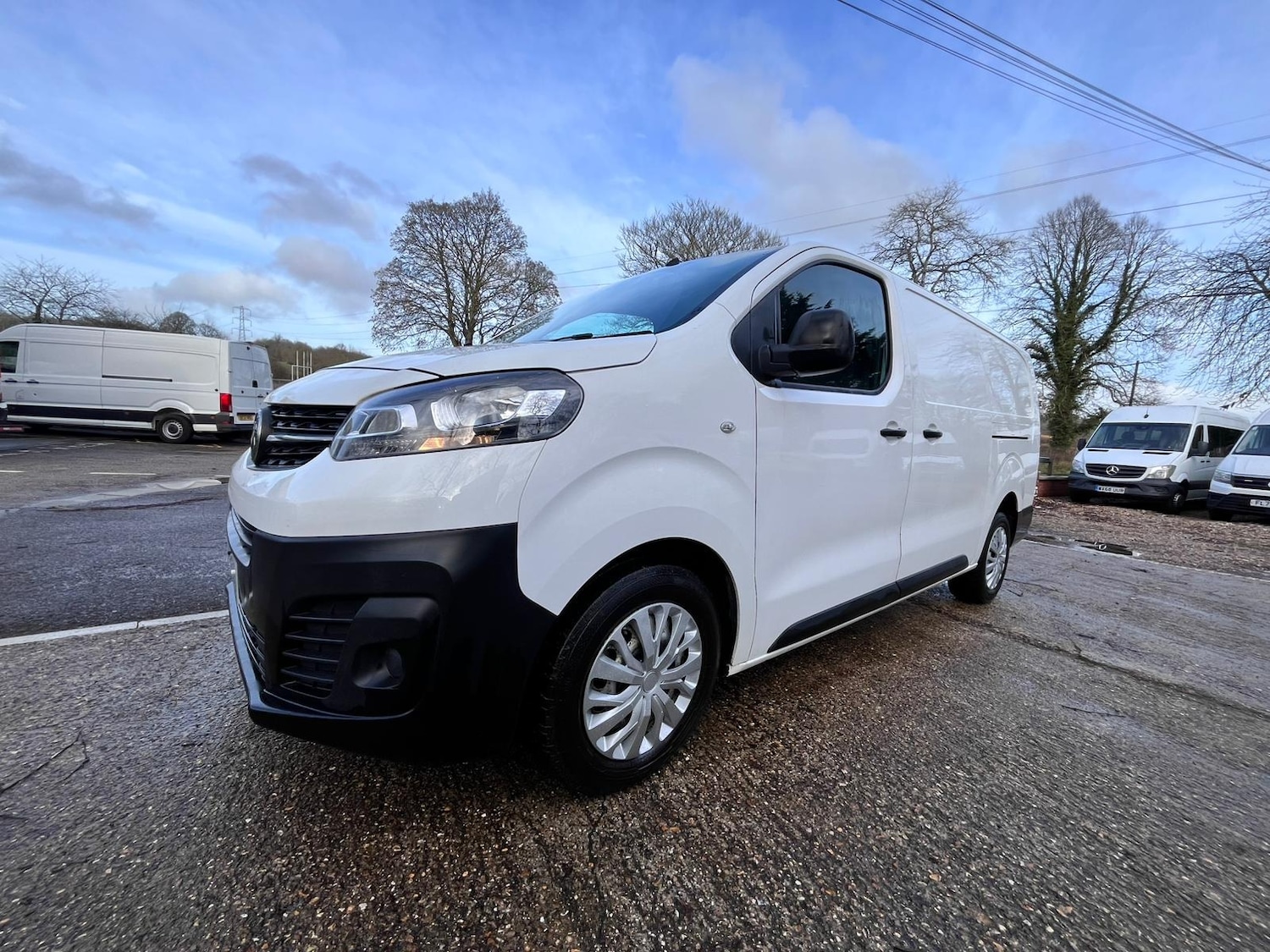 Used Vauxhall Vivaro 2019 for sale - 77461649: Photo 2