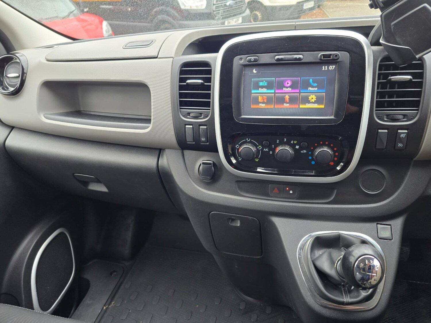 Used Renault Trafic 2018 for sale - 76908192: Photo 15