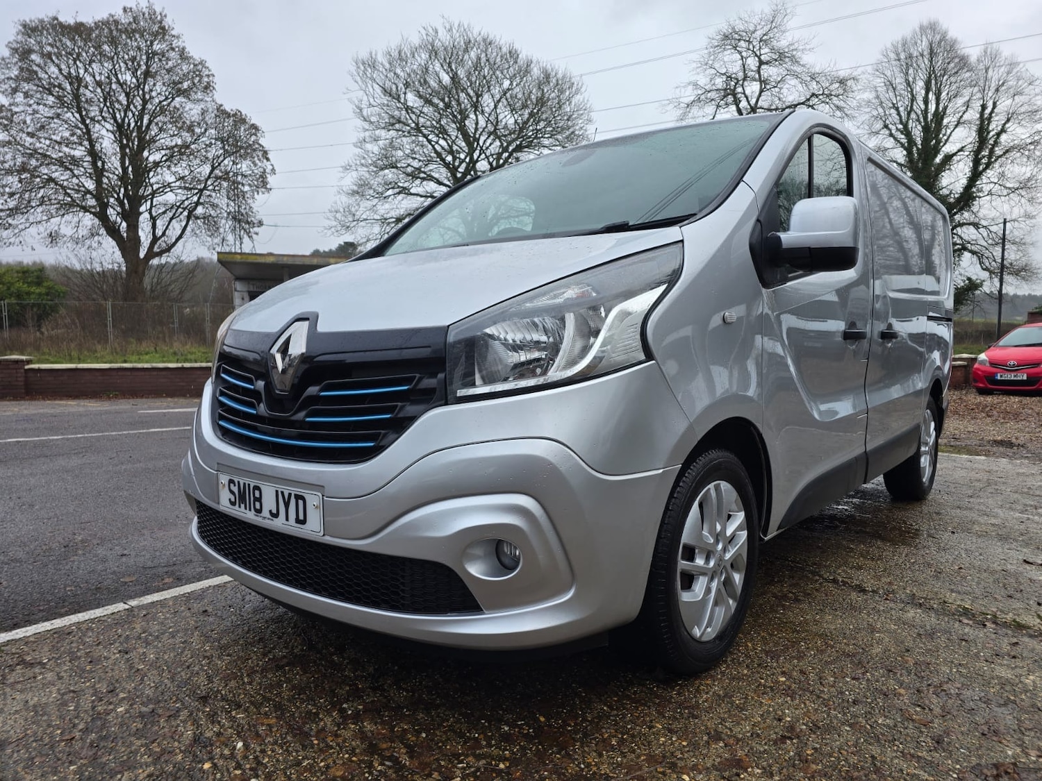 Used Renault Trafic 2018 for sale - 76908192: Photo 2