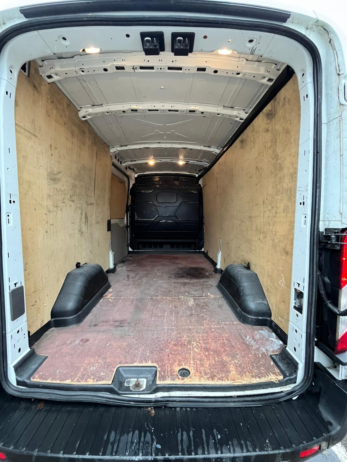 Used Ford Transit 2021 for sale - 77691106: Photo 12