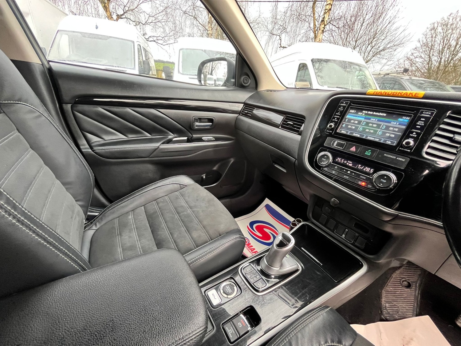 Used Mitsubishi Outlander 2018 for sale - 77662585: Photo 16