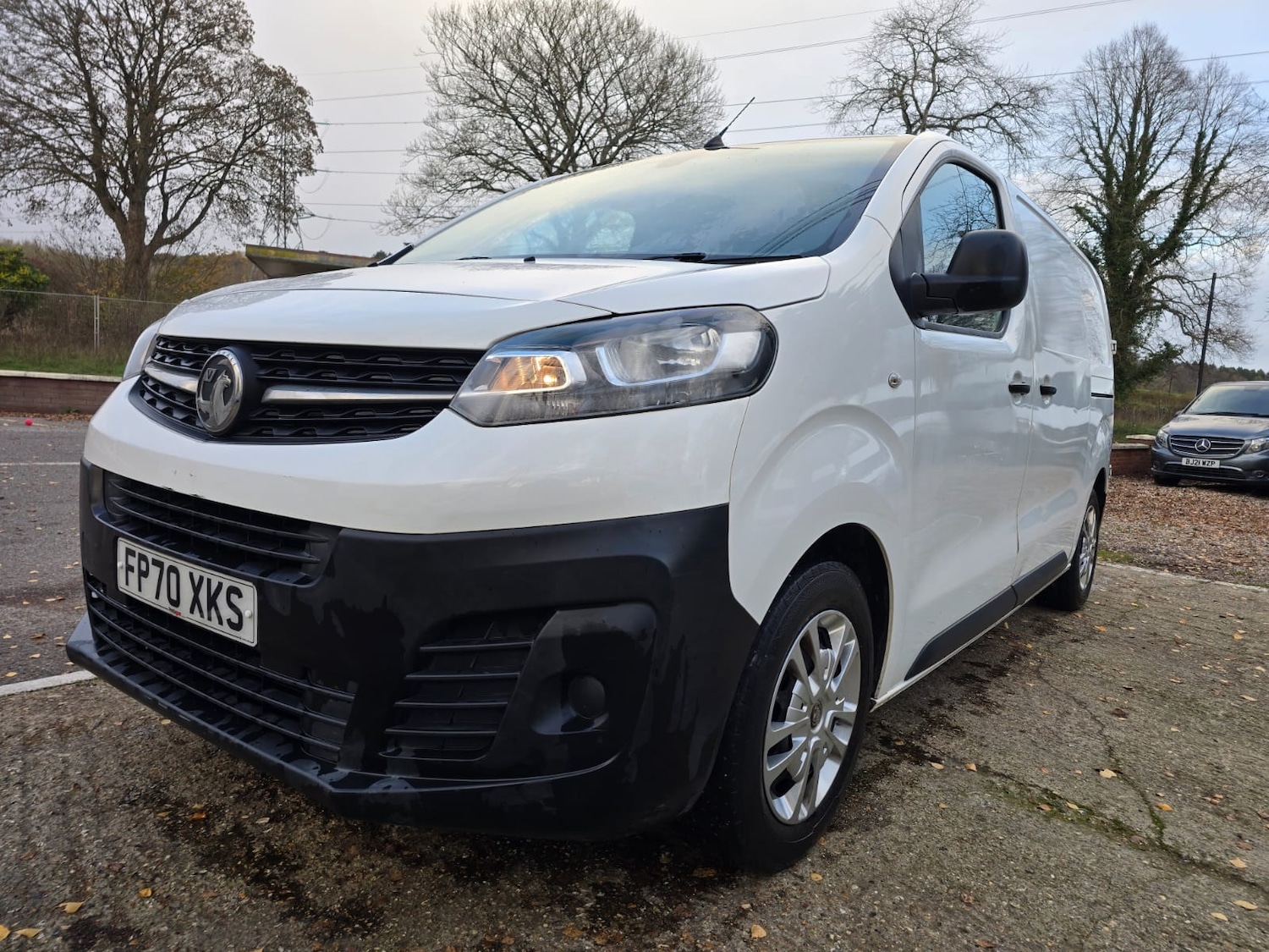 Used Vauxhall Vivaro 2020 for sale - 76615723: Photo 2