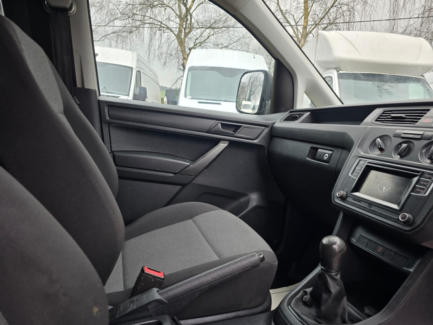 Used Volkswagen Caddy Maxi 2016 for sale - 77461877: Photo 22