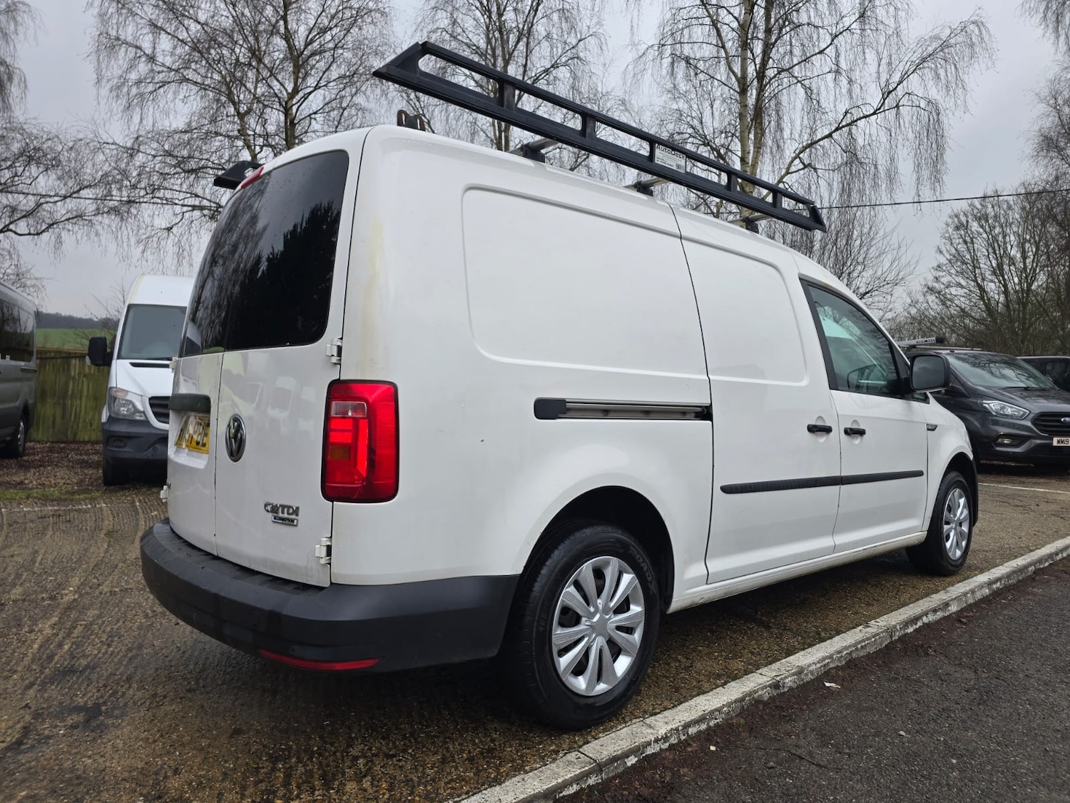 Used Volkswagen Caddy Maxi 2016 for sale - 77461877: Photo 9