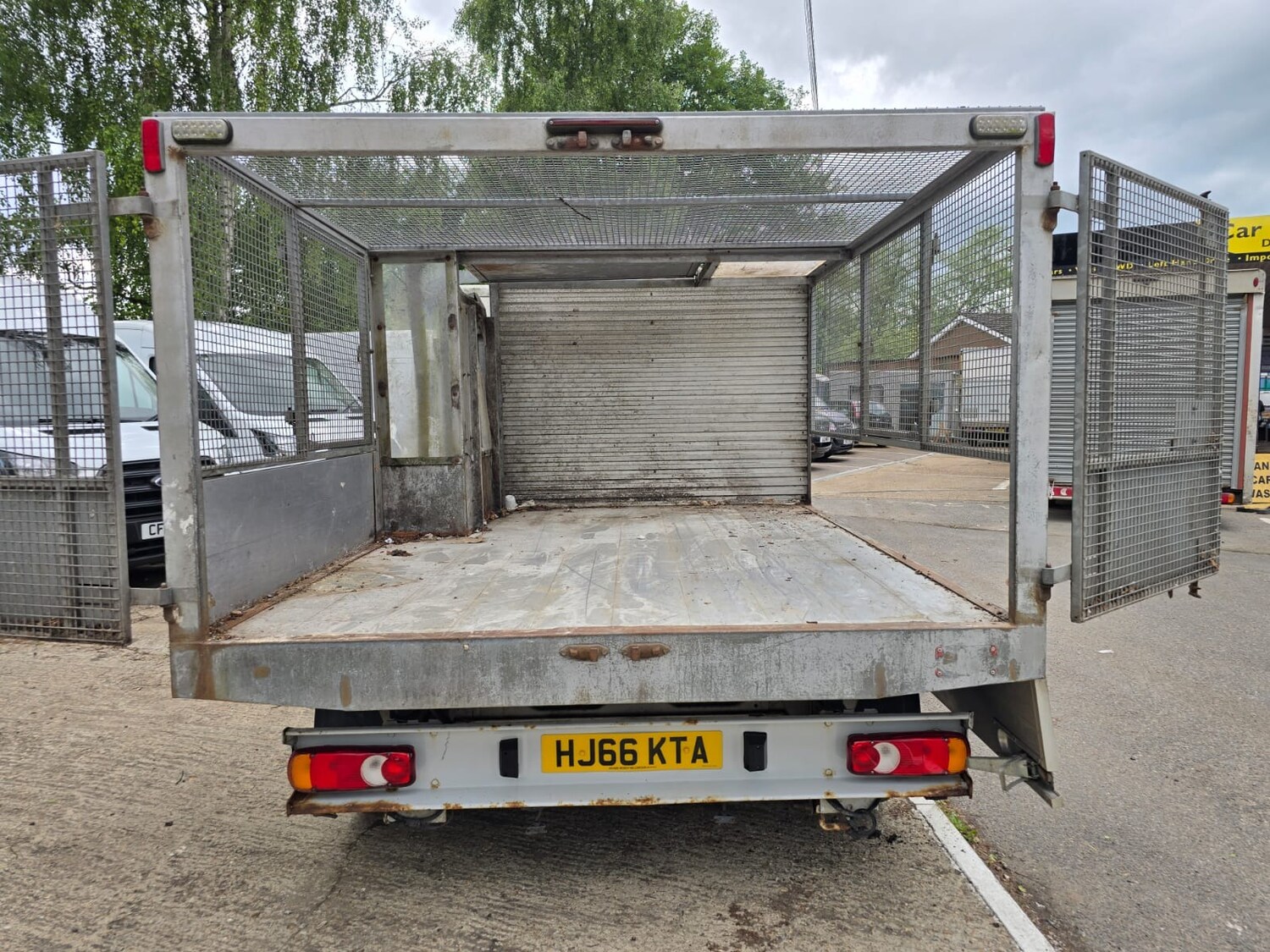 Vehicle 21