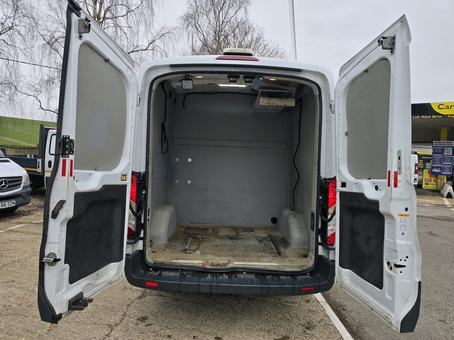 Used Ford Transit 2019 for sale - 77650261: Photo 11