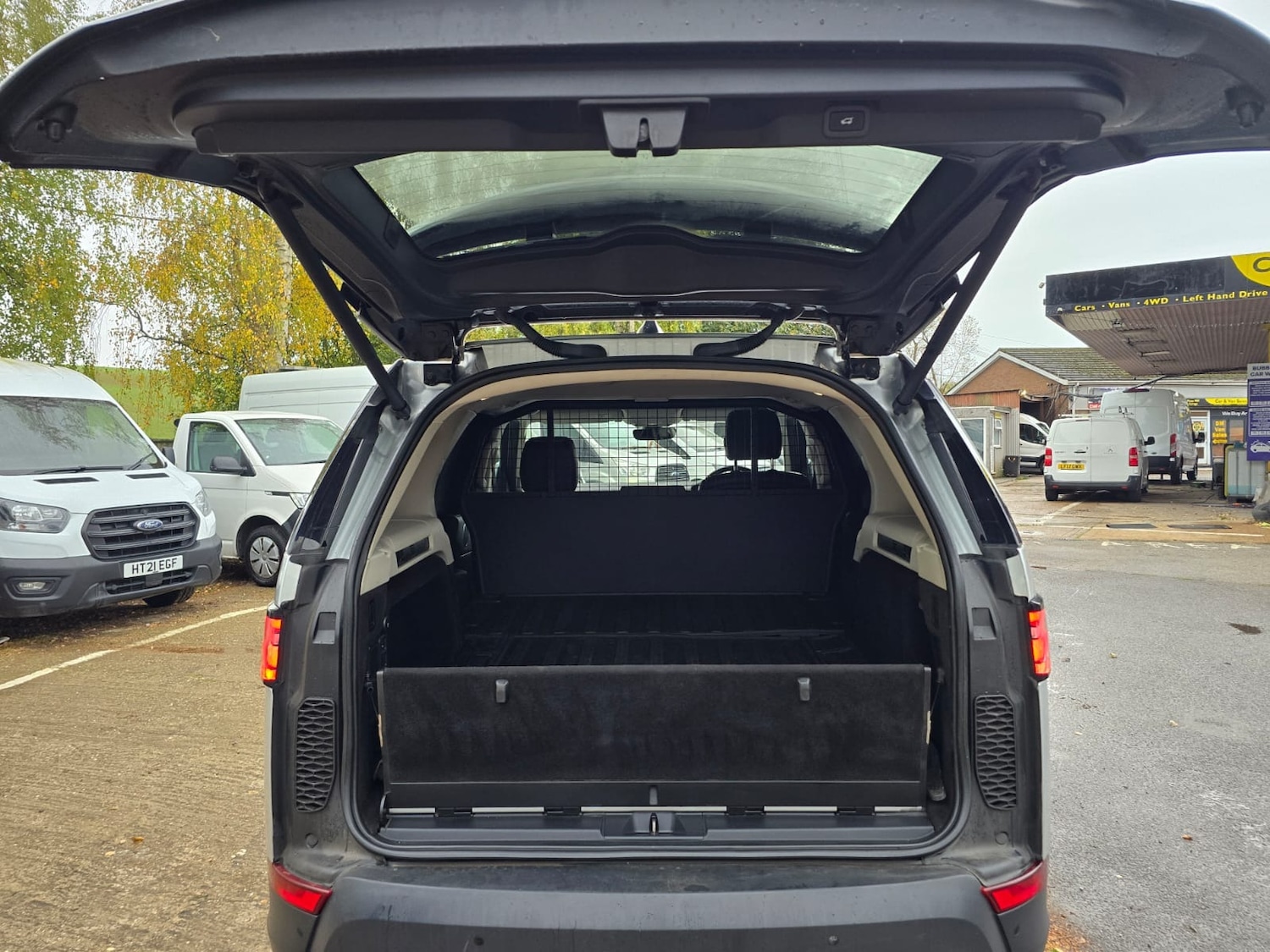 Used Land Rover Discovery 2019 for sale - 76556748: Photo 14