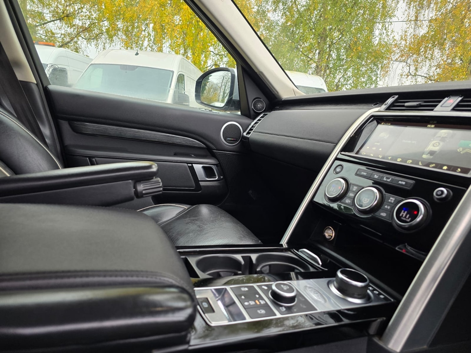 Used Land Rover Discovery 2019 for sale - 76556748: Photo 18