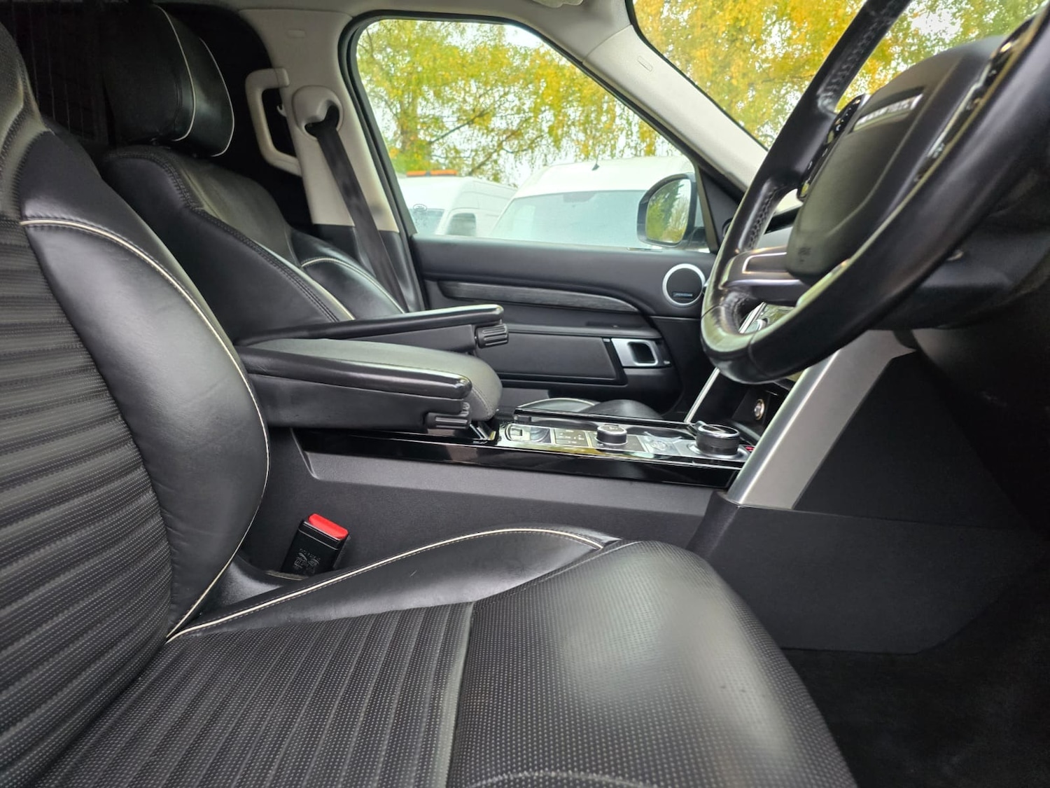 Used Land Rover Discovery 2019 for sale - 76556748: Photo 20