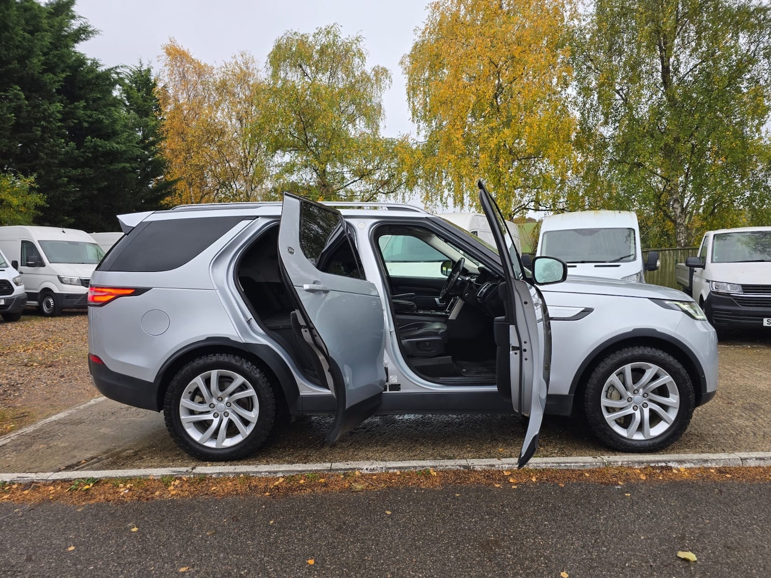 Used Land Rover Discovery 2019 for sale - 76556748: Photo 24