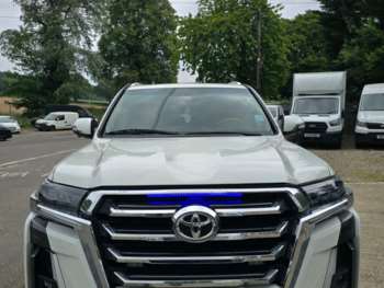 Used Toyota Land Cruiser  for sale - 74915097: Photo