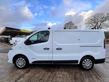 Used Renault Trafic 2016 for sale - 77501728: Photo