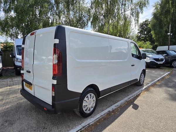 Used Vauxhall Vivaro 2018 for sale - 75309290: Photo 10