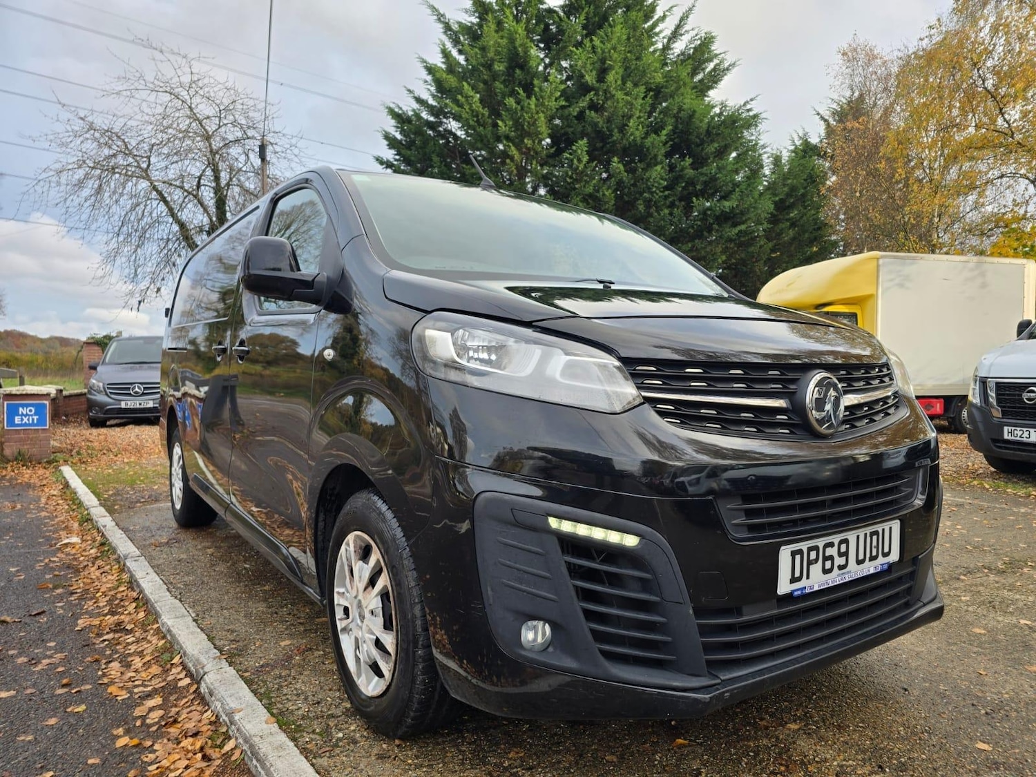 Used Vauxhall Vivaro 2019 for sale - 76694382: Photo 3