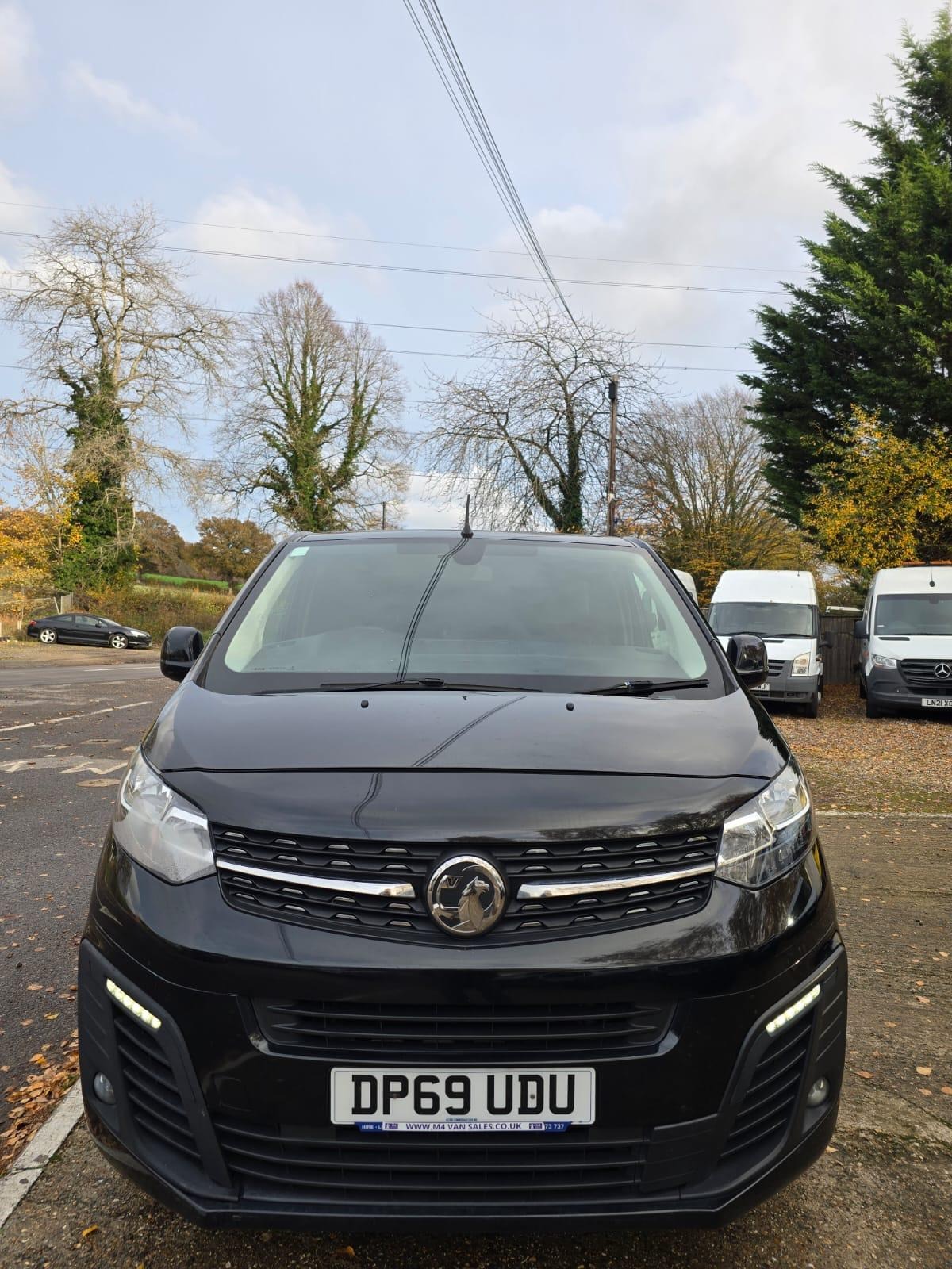 Used Vauxhall Vivaro 2019 for sale - 76694382: Photo 4