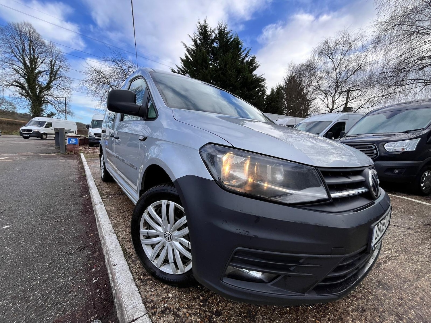 Used Volkswagen Caddy Maxi 2018 for sale - 77504875: Photo 3