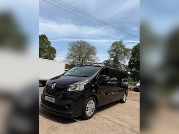 Used Renault Trafic 2018 for sale - 78941863: Photo