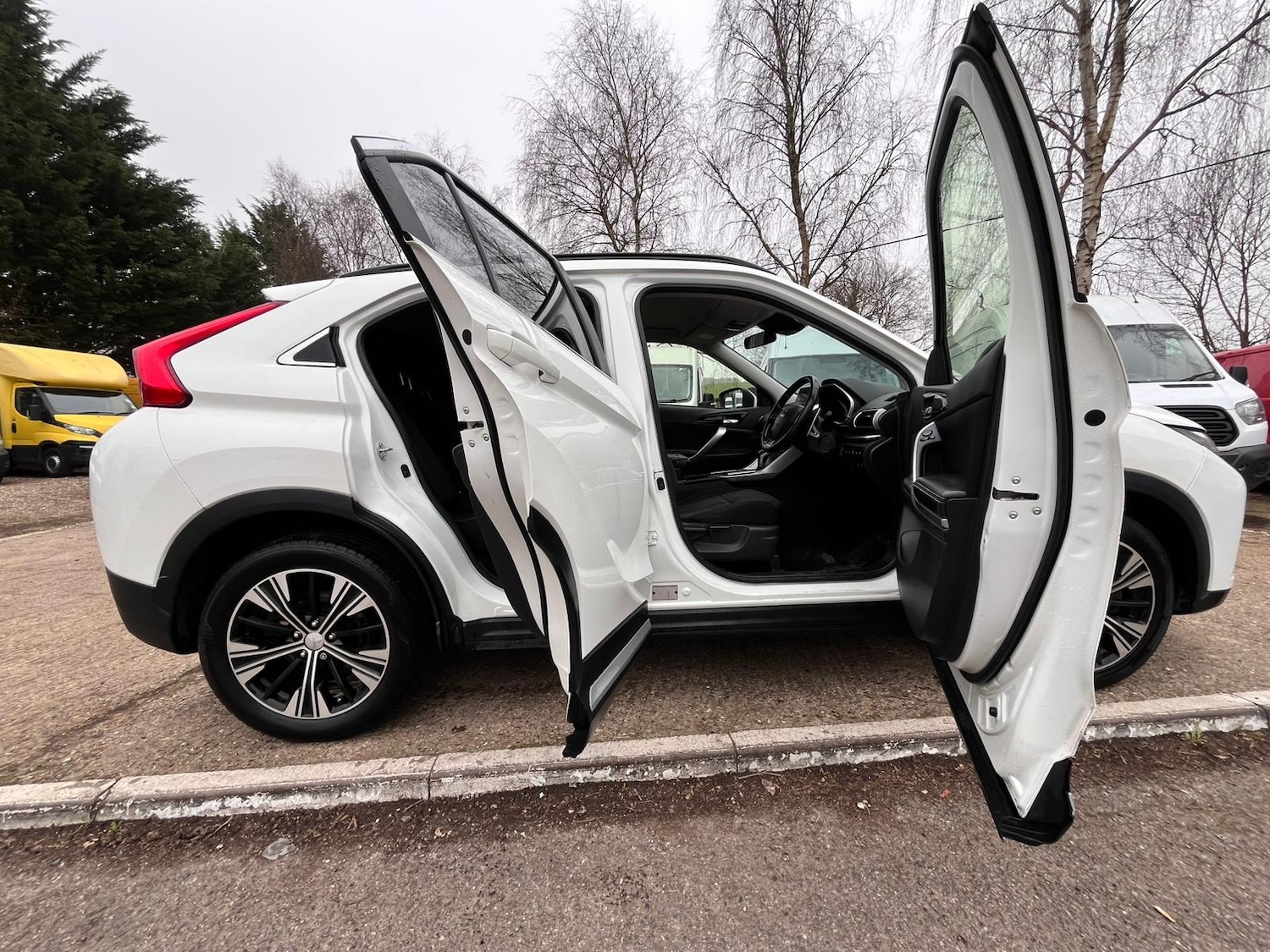 Used Mitsubishi Eclipse Cross 2018 for sale - 77790703: Photo 12