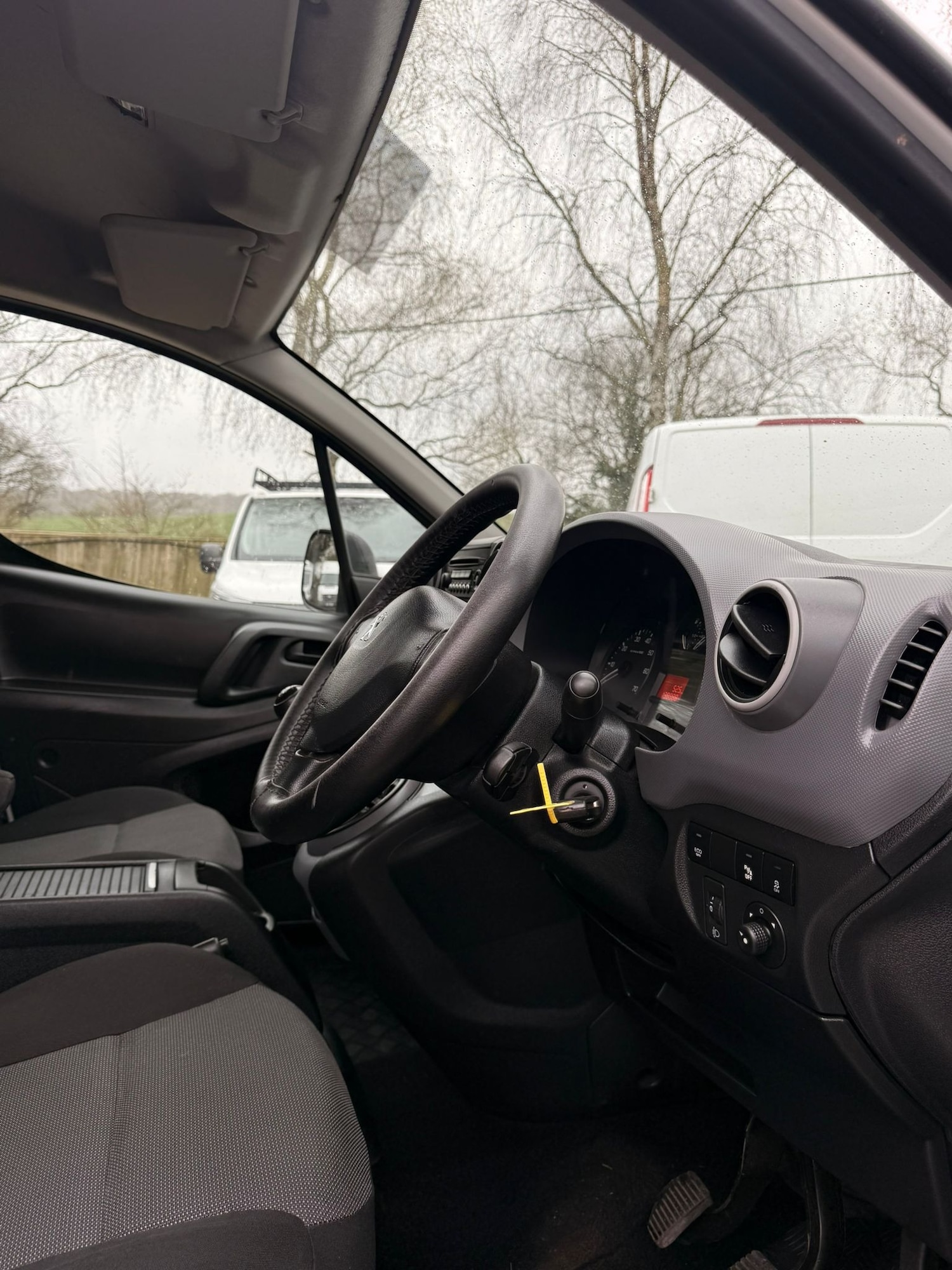 Used Peugeot Partner 2017 for sale - 78149903: Photo 18