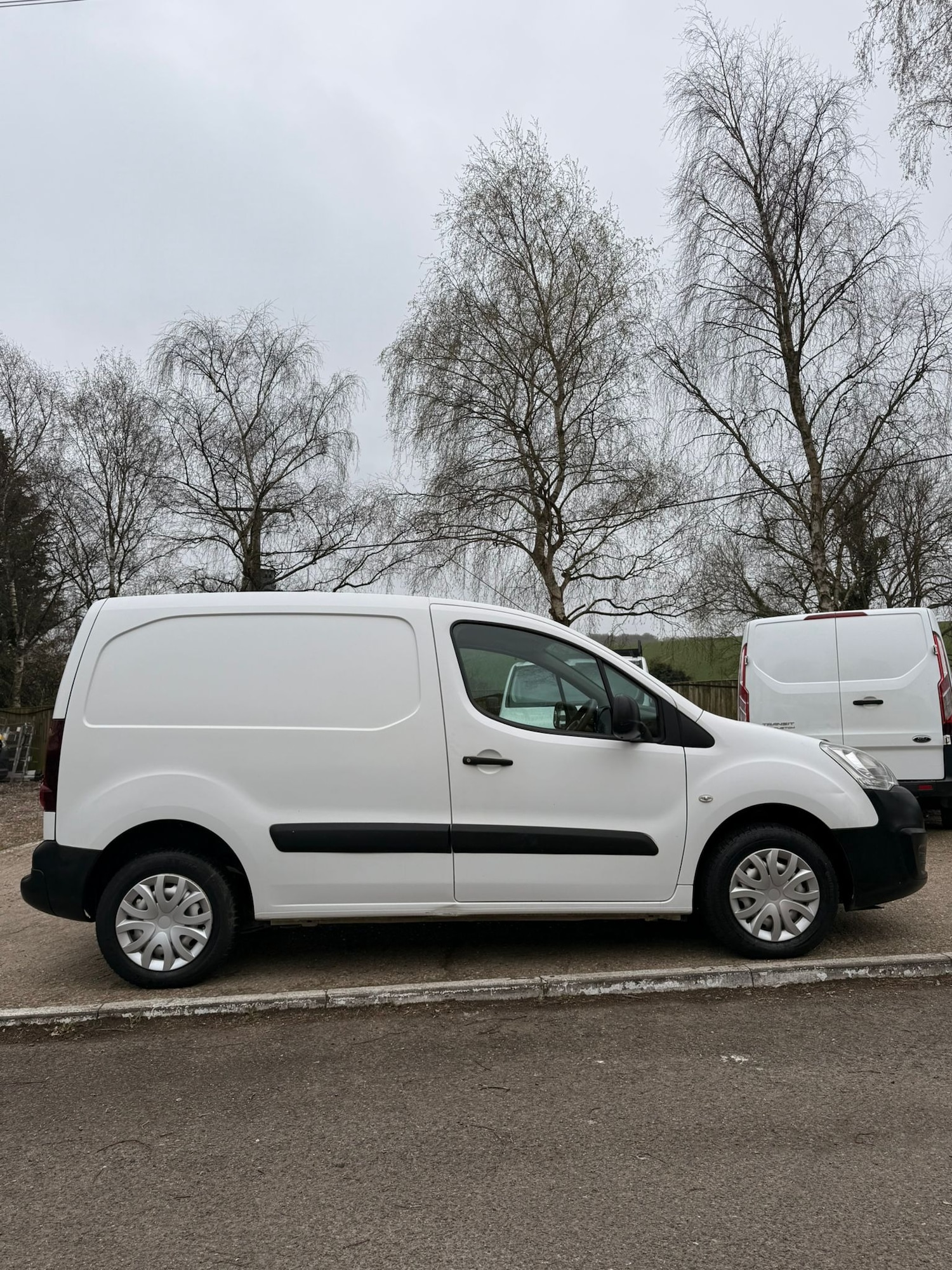 Used Peugeot Partner 2017 for sale - 78149903: Photo 7