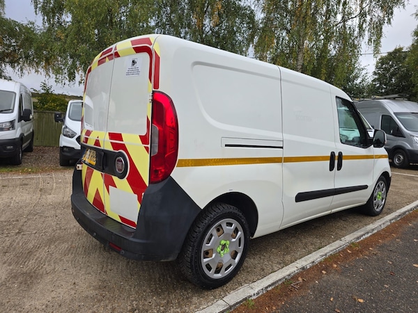 Used Fiat Doblo 2018 for sale - 76254832: Photo 10
