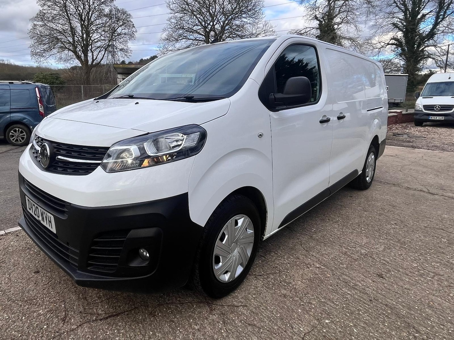 Used Vauxhall Vivaro 2020 for sale - 77916207: Photo 2