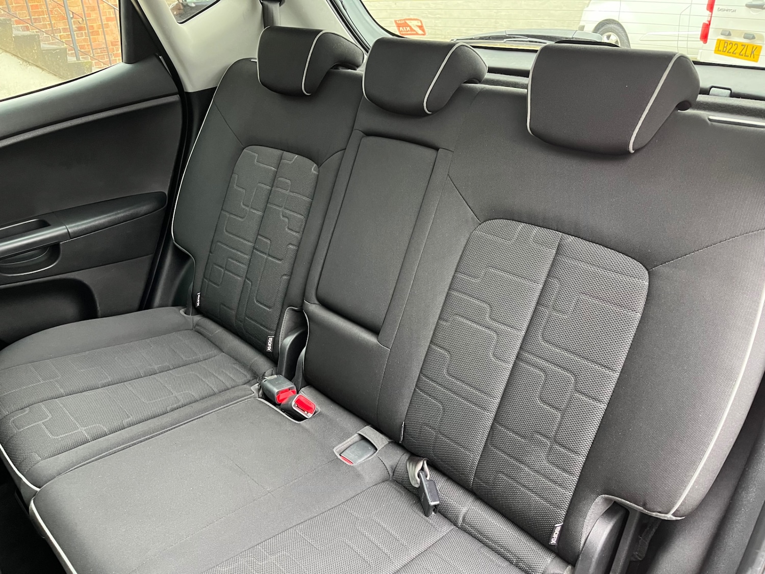 Used Kia Venga 2011 for sale - 76181637: Photo 23