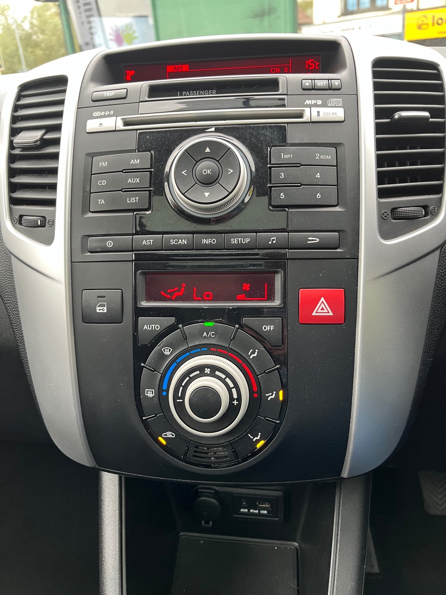 Used Kia Venga 2011 for sale - 76181637: Photo 28