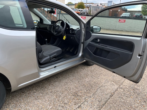 Used Volkswagen up! 2013 for sale - 76146272: Photo 13