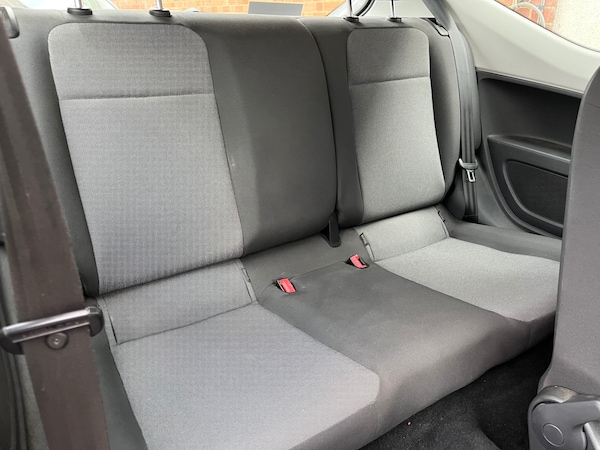 Used Volkswagen up! 2013 for sale - 76146272: Photo 16