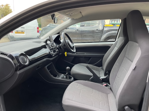 Used Volkswagen up! 2013 for sale - 76146272: Photo 22