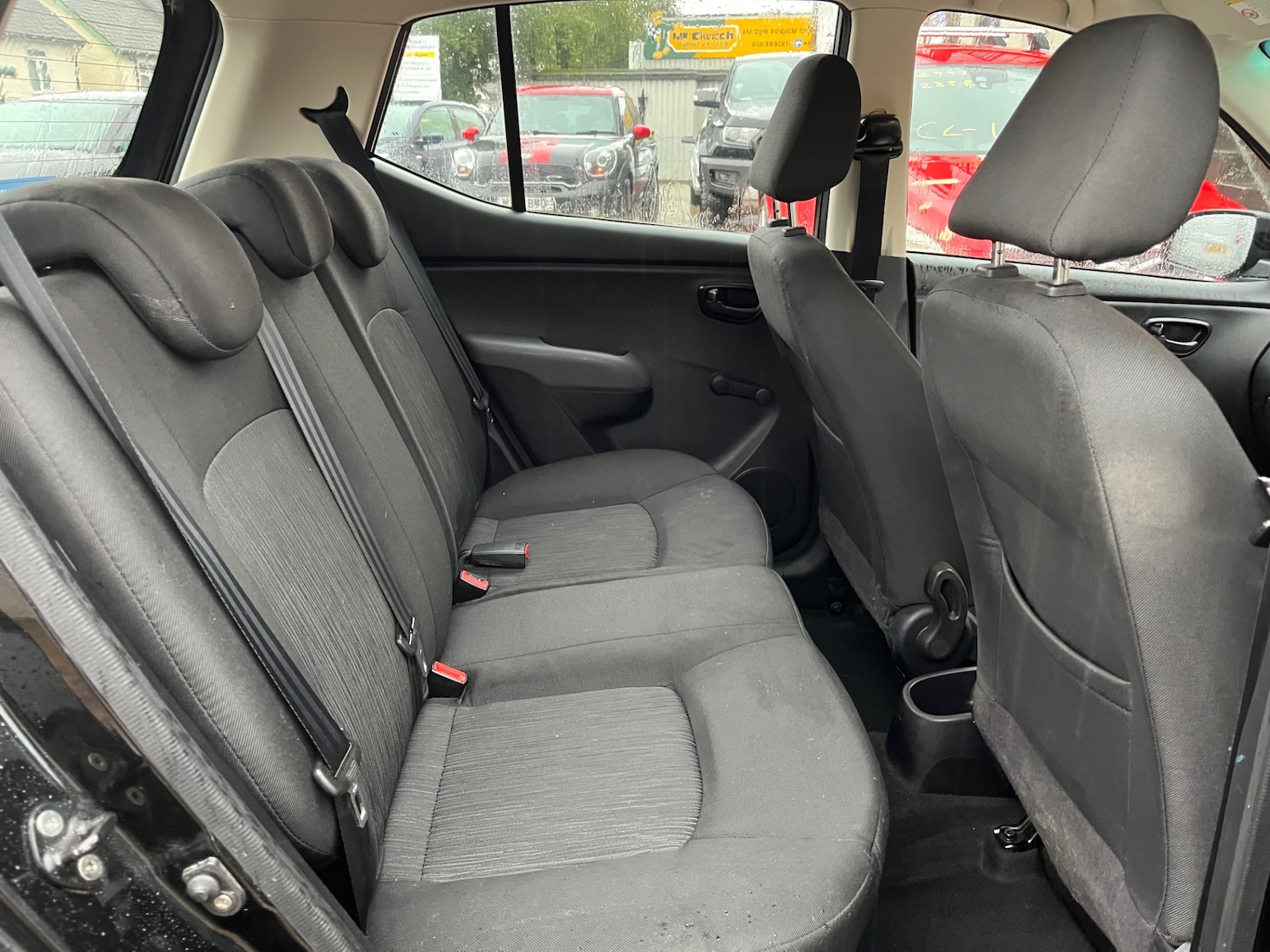 Used Hyundai i10 2011 for sale - 76588898: Photo 13