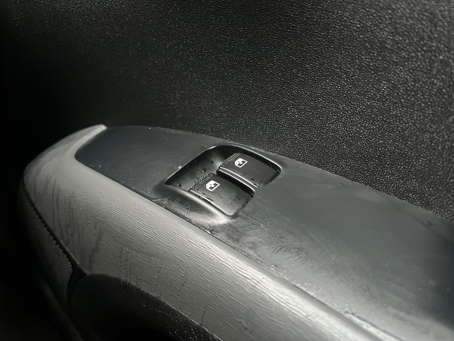 Used Hyundai i10 2011 for sale - 76588898: Photo 24