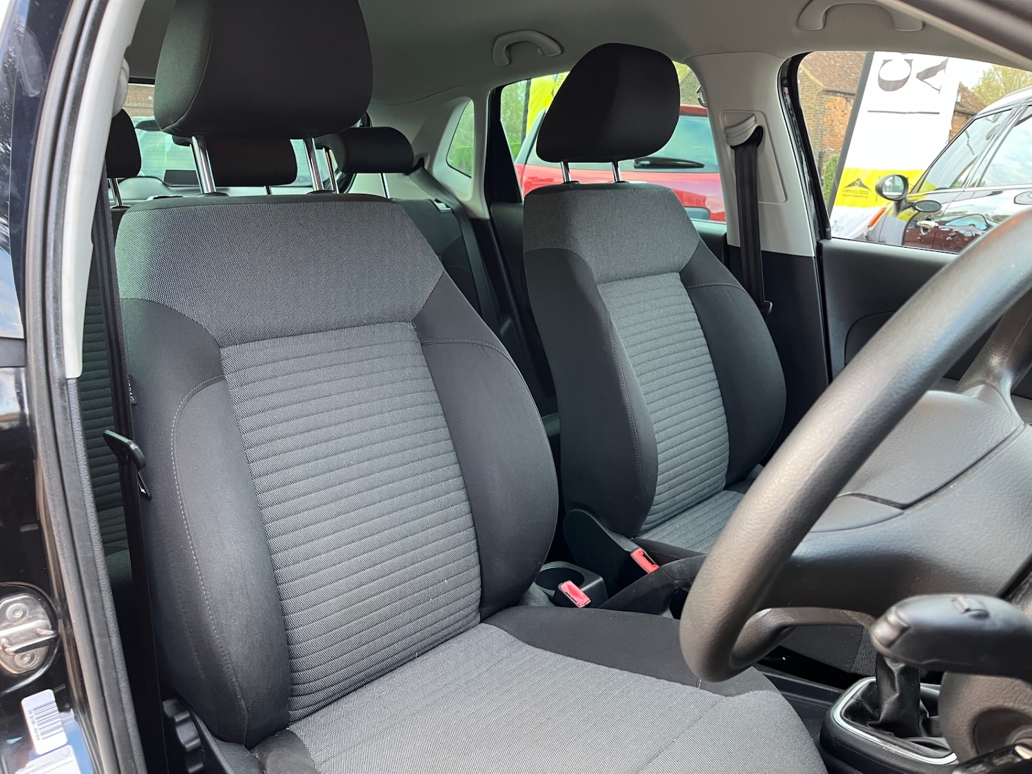 Used Volkswagen Polo 2013 for sale - 76385173: Photo 16