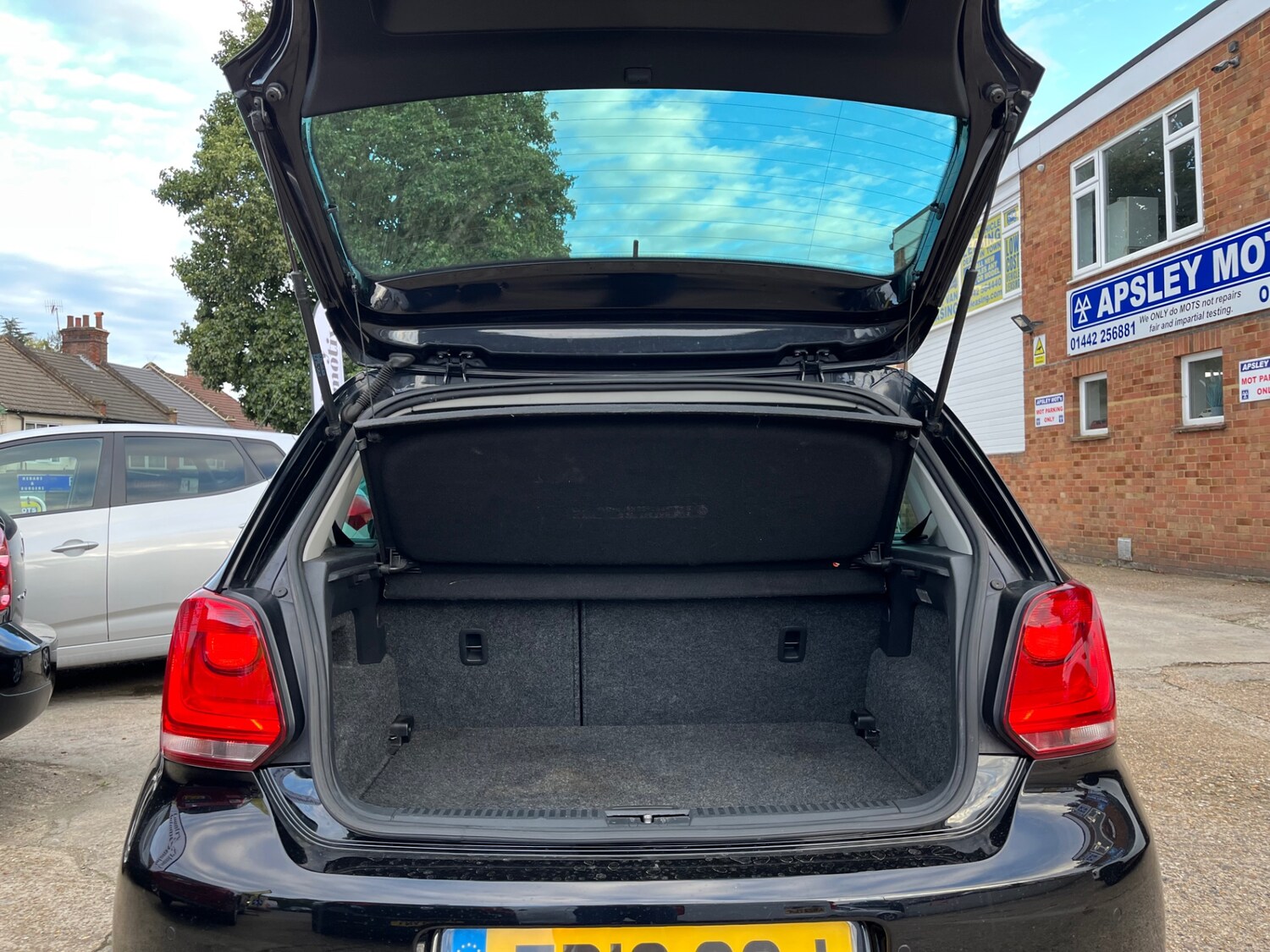 Used Volkswagen Polo 2013 for sale - 76385173: Photo 21