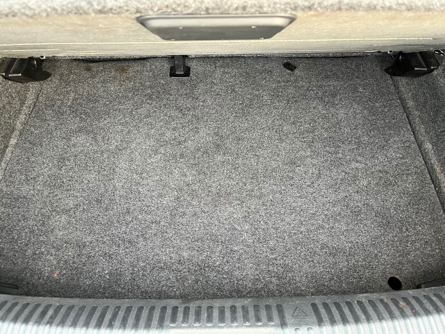 Used Volkswagen Polo 2013 for sale - 76385173: Photo 22