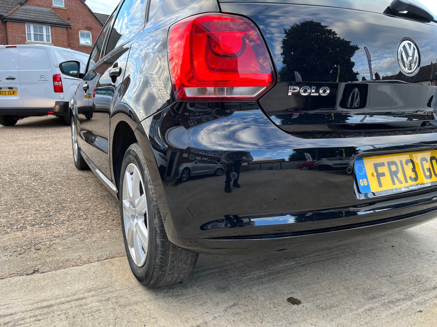 Used Volkswagen Polo 2013 for sale - 76385173: Photo 8