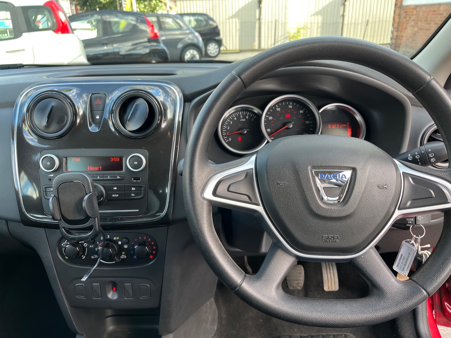 Used Dacia Logan MCV 2017 for sale - 75908192: Photo 27