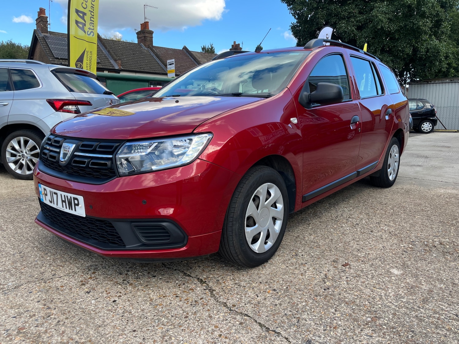 Used Dacia Logan MCV 2017 for sale - 75908192: Photo 4