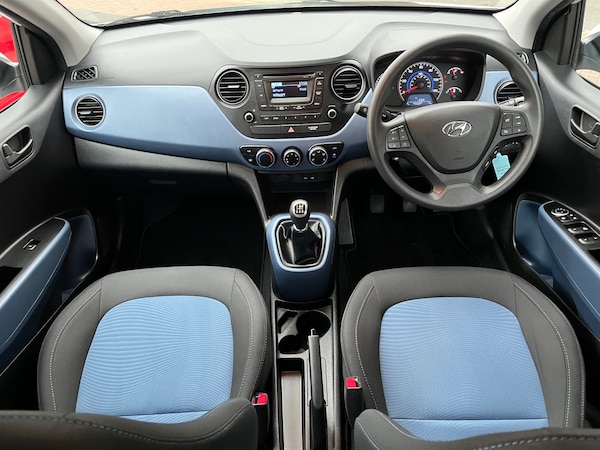 Used Hyundai i10 2015 for sale - 76236840: Photo 14