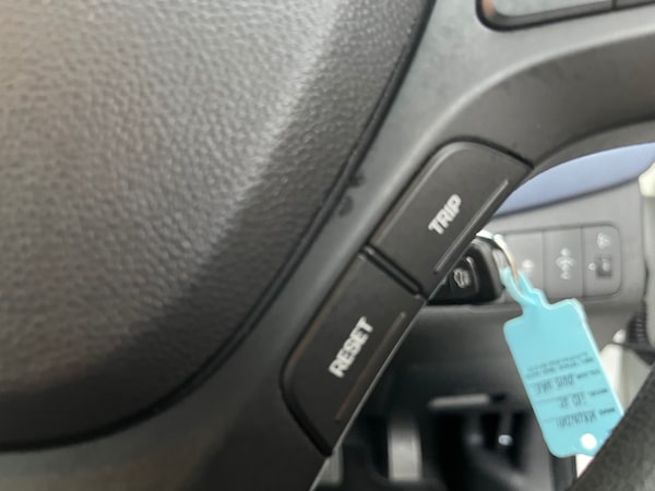 Used Hyundai i10 2015 for sale - 76236840: Photo 36